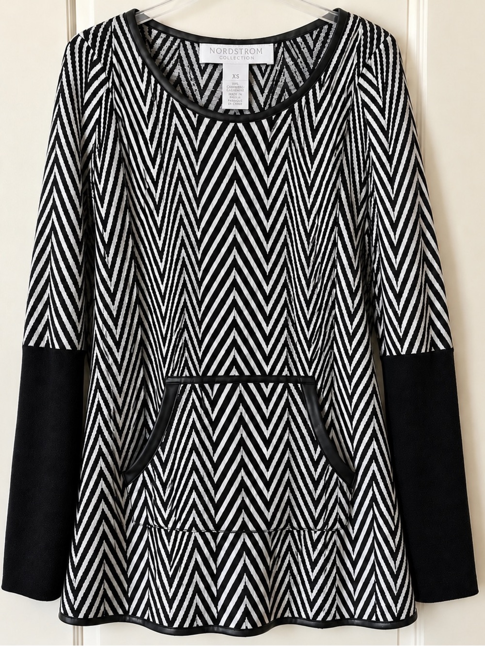 Nordstrom Signature Collection 100% Cashmere Sweater Black White XS Oversized